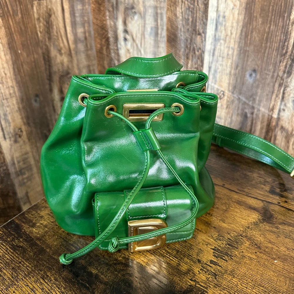 Brandon Blackwood Vibrant Green Backpack - Picture 2 of 8